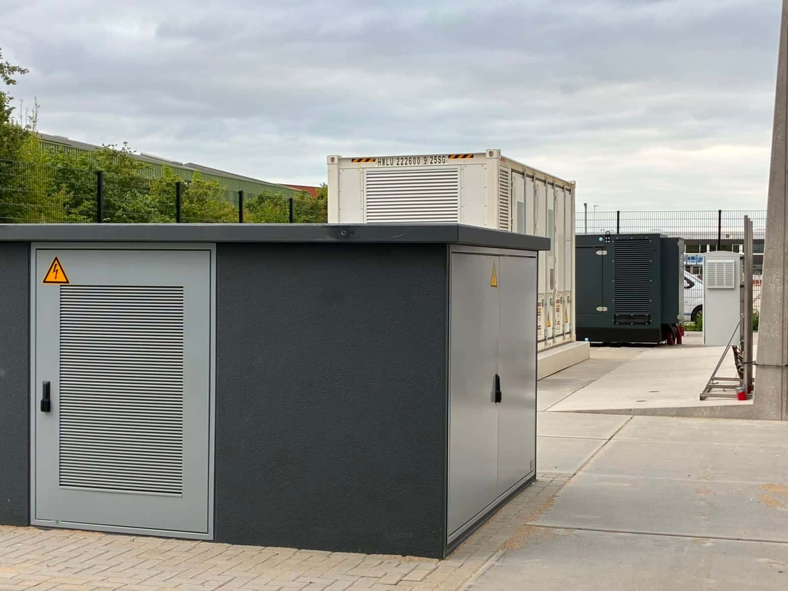 Compactstation en batterijopslag in Lisse
