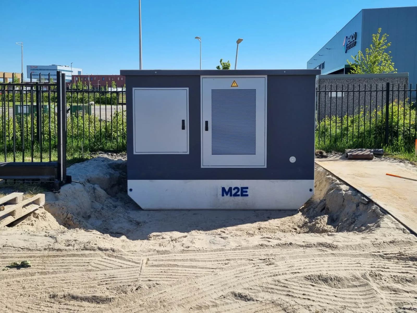 Compactstations
